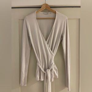 Wilfred Free long sleeve wrap top, white, size large